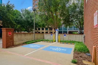5055 Addison Circle #209, Addison, TX 75001 - Photo 31