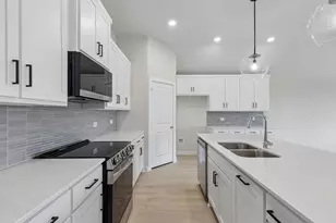 9909 Iron Wood Dr, Ponder, TX 76259 - Photo 5