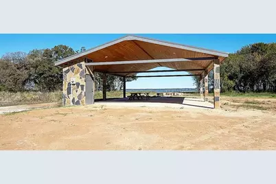 8423 Southern Shore Court, Kemp, TX 75143 - Photo 11