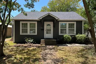118 N McKown Ave, Sherman, TX 75092 - Photo 1