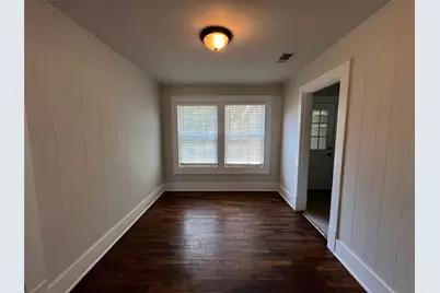 118 N McKown Avenue, Sherman, TX 75092 - Photo 3