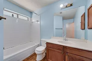 902 Ashmount Ln, Arlington, TX 76017 - Photo 19