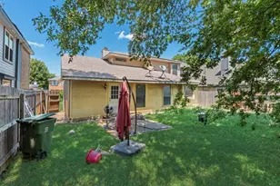 902 Ashmount Ln, Arlington, TX 76017 - Photo 27