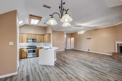 7708 Chandler Court, North Richland Hills, TX 76182 - Photo 9