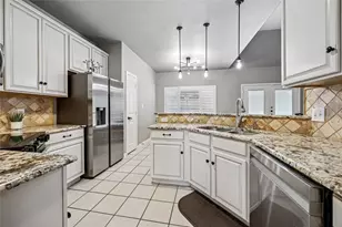 507 Mattie Ln, Lake Dallas, TX 75065 - Photo 11