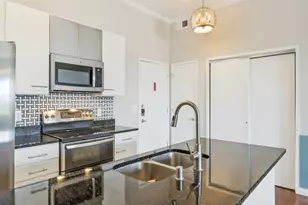 3025 Bryan St, Dallas, TX 75204 - Photo 5