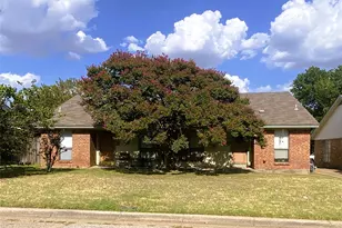 1105 Park St, Arlington, TX 76011 - Photo 3