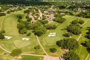 2188 Middlewood Cir, Granbury, TX 76049 - Photo 35