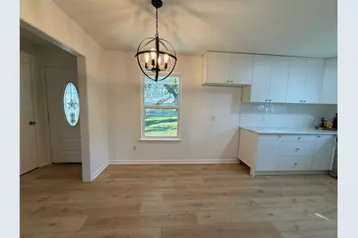 106 W Jeter Street, Mabank, TX 75147 - Photo 7