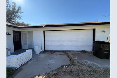 106 W Jeter Street, Mabank, TX 75147 - Photo 23