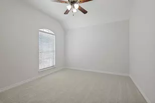15721 Landing Creek Ln, Fort Worth, TX 76262 - Photo 17
