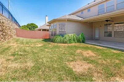 15721 Landing Creek Lane, Fort Worth, TX 76262 - Photo 25
