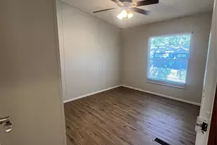 4322 Bradley Ln, Arlington, TX 76017 - Photo 29