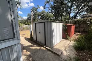 4322 Bradley Ln, Arlington, TX 76017 - Photo 27