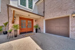 7005 Stone Bluff Ct, Granbury, TX 76048 - Photo 3