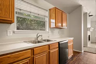 5509 Timber Ridge Ct, Watauga, TX 76137 - Photo 17