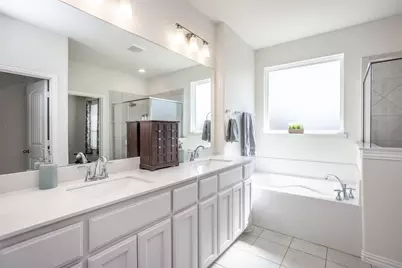 3520 Austin Street, Gainesville, TX 76240 - Photo 19
