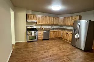 1018 Dubois St, Denison, TX 75020 - Photo 5