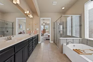 4702 Sunflower Dr, Mansfield, TX 76063 - Photo 7