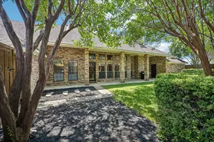 925 Spring Brook Dr, Allen, TX 75002 - Photo 23