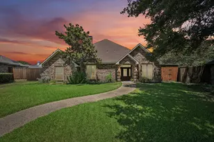 925 Spring Brook Dr, Allen, TX 75002 - Photo 1