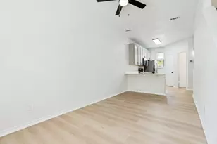 120 Nemo Ct, Arlington, TX 76010 - Photo 9