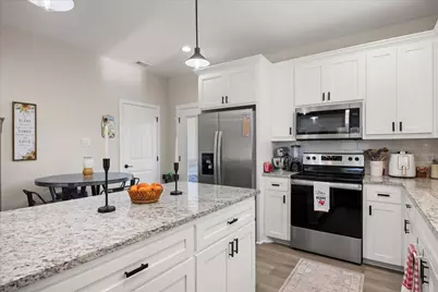 1608 Ridgeview Trail, Granbury, TX 76048 - Photo 11