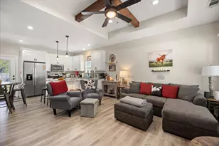 1608 Ridgeview Trail, Granbury, TX 76048 - Photo 5