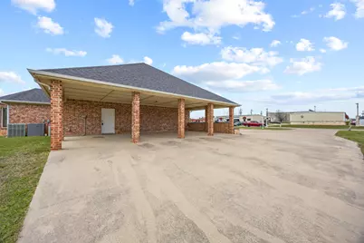 401 Center Ct Drive, Bridgeport, TX 76426 - Photo 23