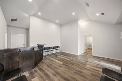 401 Center Ct Drive, Bridgeport, TX 76426 - Photo 3
