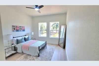 1626 Bannock Avenue, Dallas, TX 75215 - Photo 17