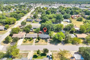 2210 Starlite Ln, Irving, TX 75061 - Photo 7