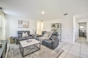 336 Dry Cyn Wy, Fort Worth, TX 76052 - Photo 7