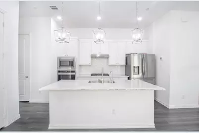 9923 Schramm Street, Irving, TX 75063 - Photo 7