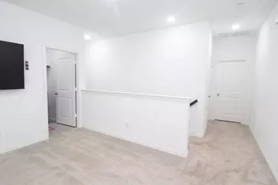 9923 Schramm Street, Irving, TX 75063 - Photo 11