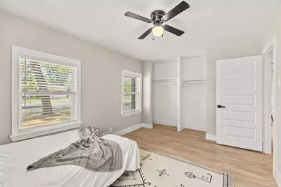 2816 Larry Drive, Garland, TX 75041 - Photo 15
