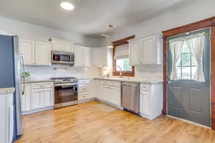 1416 S Henderson St, Fort Worth, TX 76104 - Photo 13