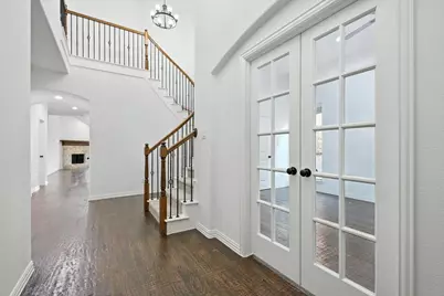 10421 Sexton Drive, McKinney, TX 75072 - Photo 3