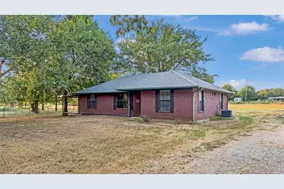 697 County Road 166, Whitesboro, TX 76273 - Photo 15