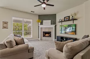 485 W Autumn Hill Bluff, Lavon, TX 75166 - Photo 5