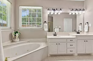 8321 Brandonwood Dr, North Richland Hills, TX 76182 - Photo 21