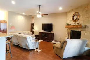 7032 Fm 1567, Lone Oak, TX 75453 - Photo 9