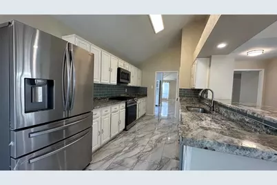 3925 Capricorn Court, Plano, TX 75023 - Photo 17