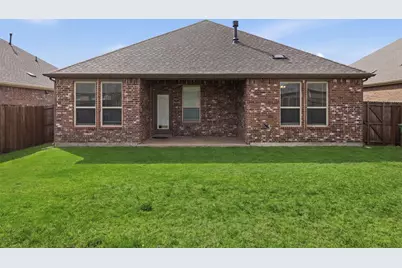 10407 Twisting Springs Drive, Aubrey, TX 76227 - Photo 21
