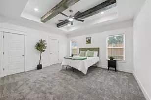 821 S Ayers Ave, Fort Worth, TX 76103 - Photo 13