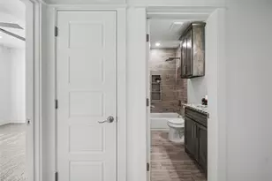 821 S Ayers Ave, Fort Worth, TX 76103 - Photo 17