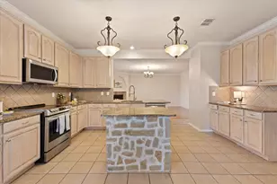 9013 Saratoga Rd, Fort Worth, TX 76244 - Photo 13