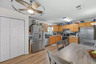 701 N 2nd St, Cranfills Gap, TX 76637 - Photo 7