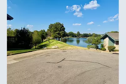2601 Country Place, Carrollton, TX 75006 - Photo 29