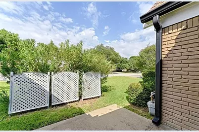 2601 Country Place, Carrollton, TX 75006 - Photo 25
